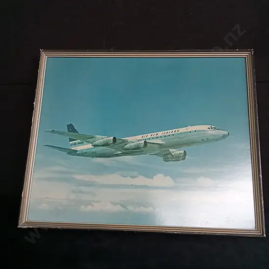 FRAMED PRINT FEATURING VINTAGE AIR NEW ZEALAND DOUGLAS DC-8 AIRCRAFT L52CM H43CM