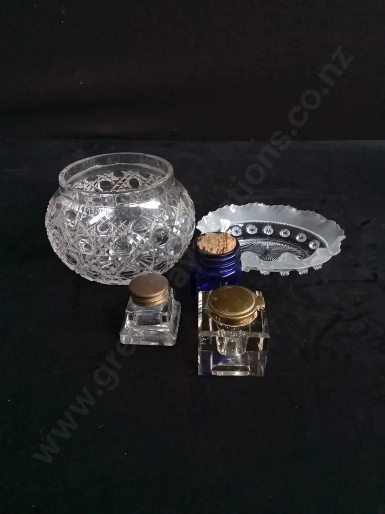 5 GLASS ITEMS Image 1++