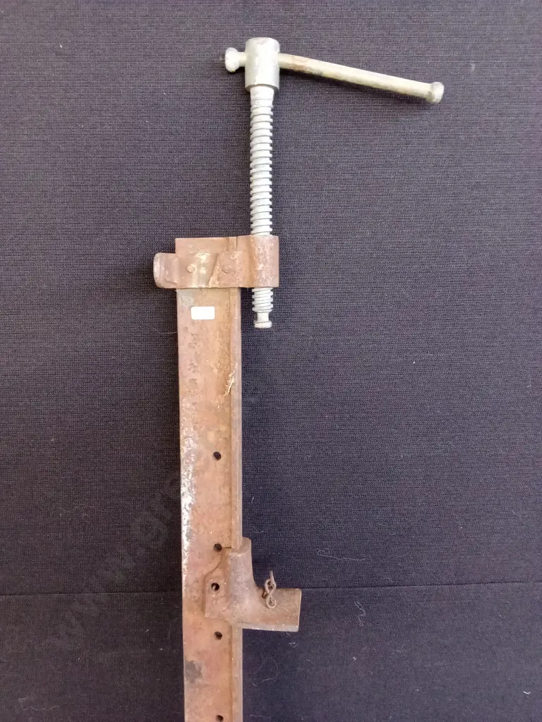 156CM SASH CLAMP Image 1++