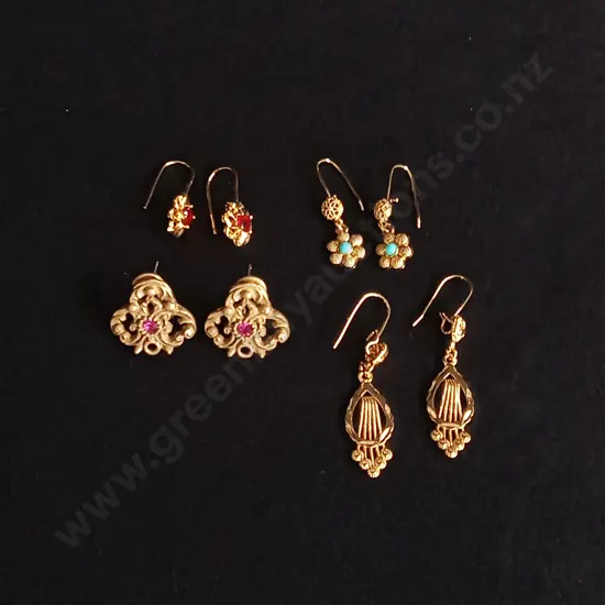 4 PAIRS OF GOLD COLOURED EARRINGS