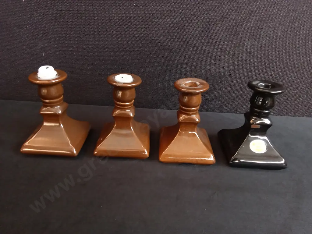 VINTAGE CROWN LYNN CERAMIC CANDLESTICKS, MADE IN NZ, H 12.5 CM Image 1++