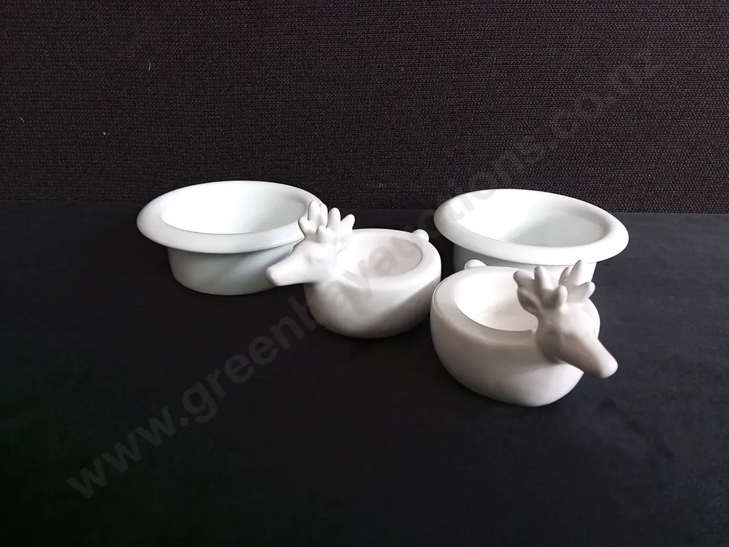 COLLECTION OF 4 WHITE CERAMIC CUPS Image 1++
