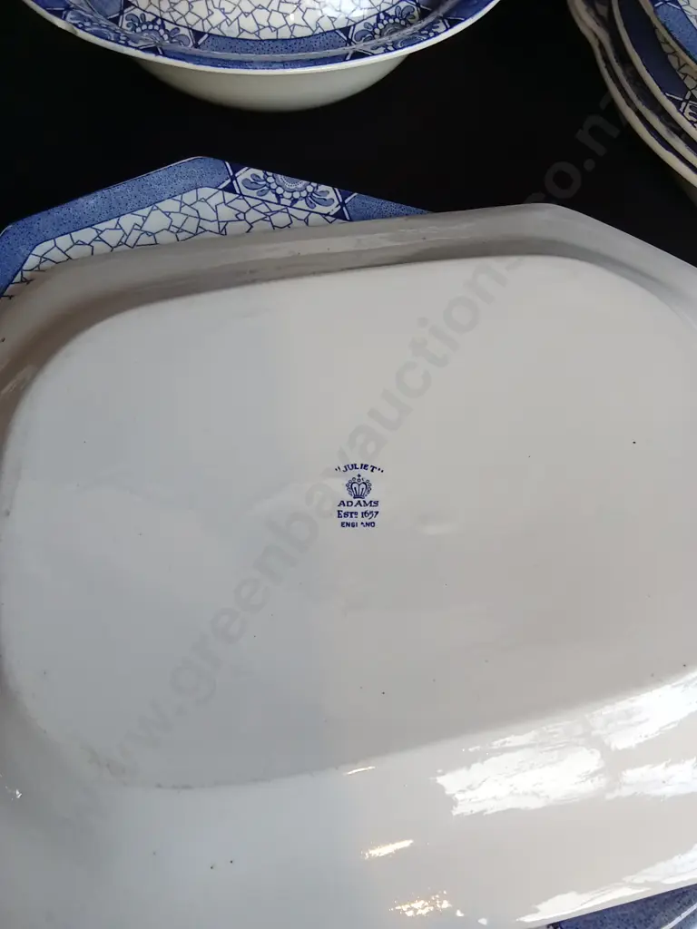 VINTAGE ADAMS ENGLAND "JULIET" BLUE AND WHITE IRONSTONE DINNERWARE LARGEST W 29.5 CM Image 1++