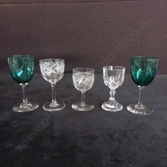 5 GLASSES TALLEST H12CM ONE CRYSTAL GLASS H9.5CM