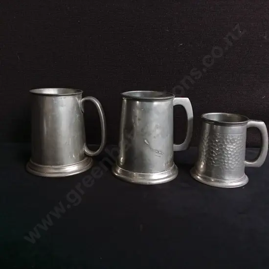 3 VINTAGE ENGLISH PEWTER TANKARDS, TALLEST H 12.5 CM