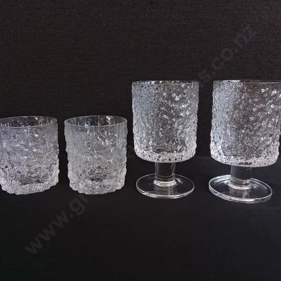 VINTAGE WHITE FRIARS "GLACIER" PATTERN DRINKING GLASSES, 4 TOTAL, TALLEST H 12 CM