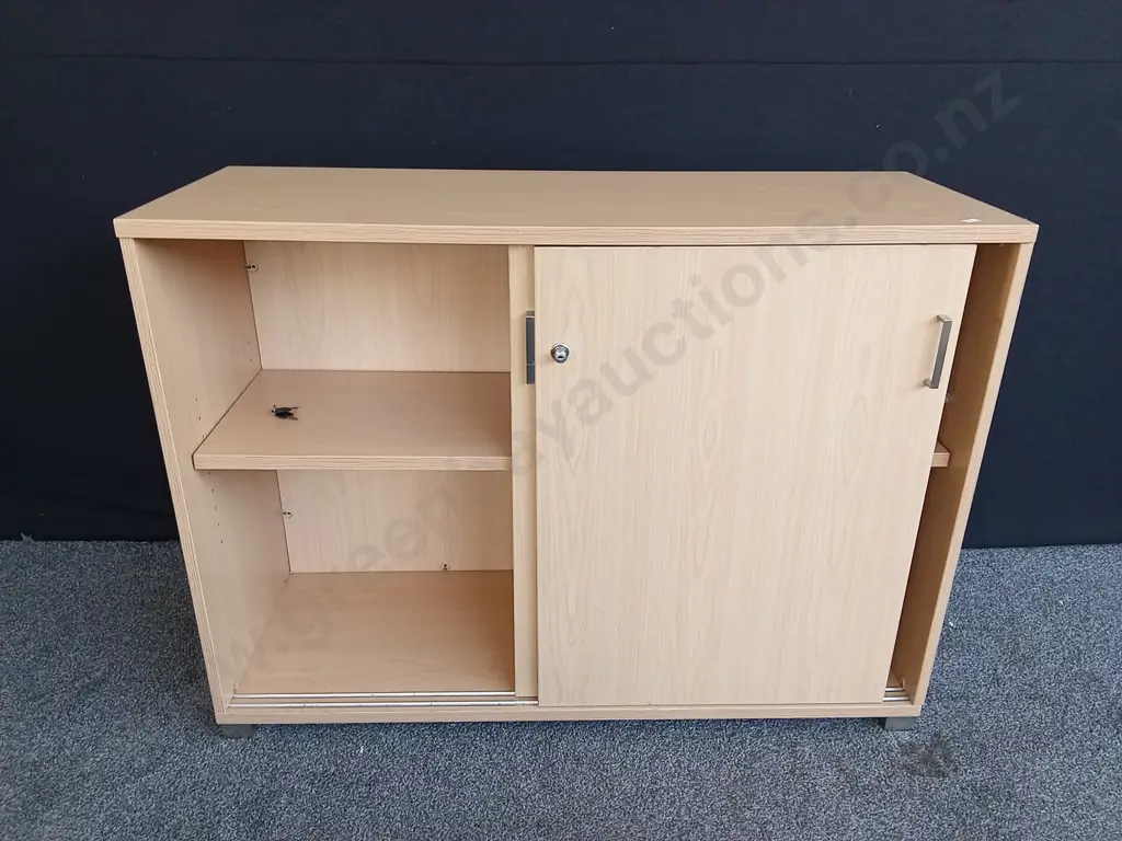 LIGHT WOODEN OFFICE CREDENZA WITH LOCKING SLIDER DOORS, H 89CM X L 120CM X W 45CM Image 1++