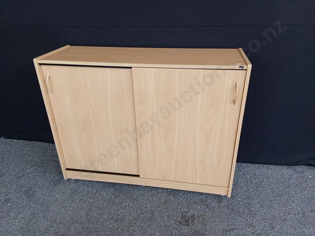 LIGHT OAK OFFICE CREDENZA WITH SLIDING DOORS, H 94CM X L 120CM X D 40CM Image 1++