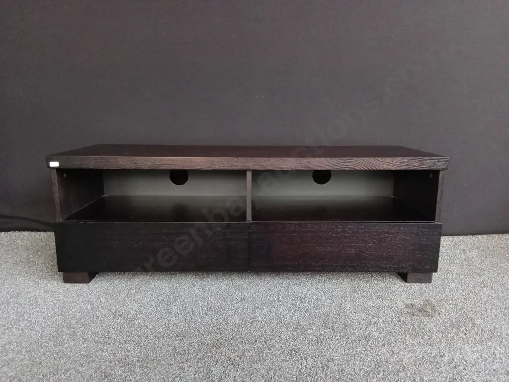 DARK STAINED WOOD ENTERTAINMENT UNIT OR TV STAND FEATURING 2 DRAWS, L 118CM X W 40CM X H 41CM Image 1++