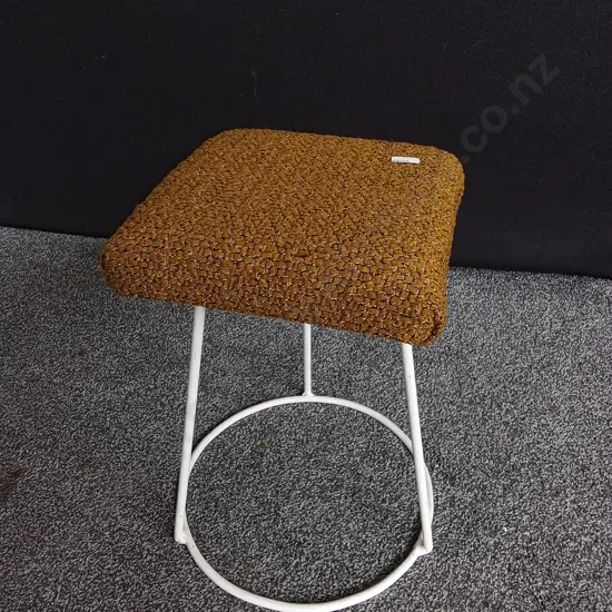 VINTAGE STOOL, H 41 CM