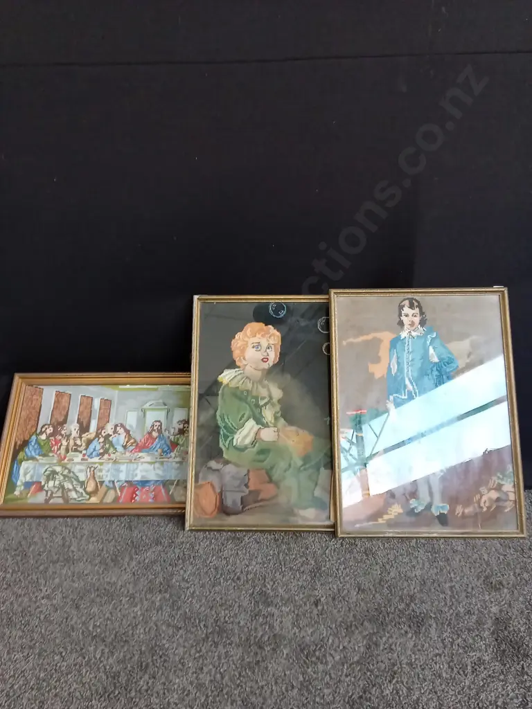 3 FRAMED CROSS STITCH ARTWORKS Image 1++