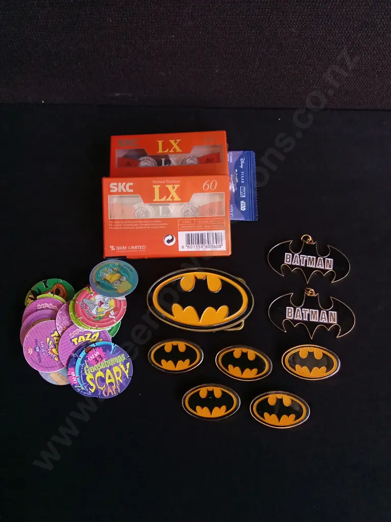 MISCELLANEOUS MIX OF ITEMS INCLUDING COLLECTION OF BLANK CASSETTES BATMAN BADGES AND BELT BUCKLE Image 1++