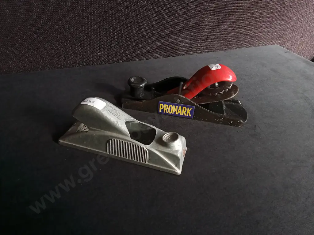 STANLEY SURFORM POCKET RASP AND PROMARK HAND PLANER Image 1++