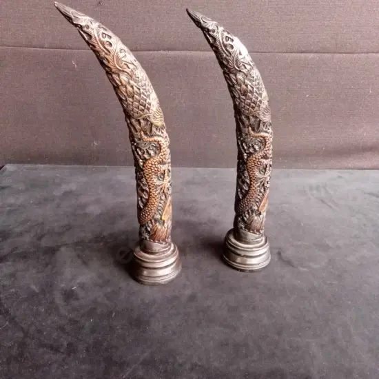 PAIR OF CHINESE STYLE DECORATIVE SCULPTURE H 45CM