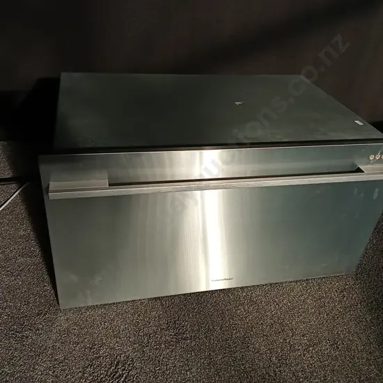 FISHER & PAYKEL SERIES 9 INTEGRATED SINGLE DISHWASHER, H 46 CM X W 87 CM X D 52 C,