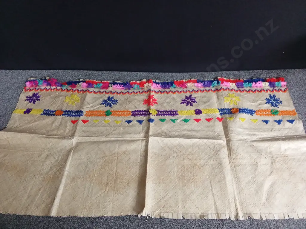 LARGE TRADITIONAL TONGAN HAND WOVEN CEREMONIAL FALA (FLOOR MAT) LIKELY MADE FROM PANDANUS LEAVES Image 1++