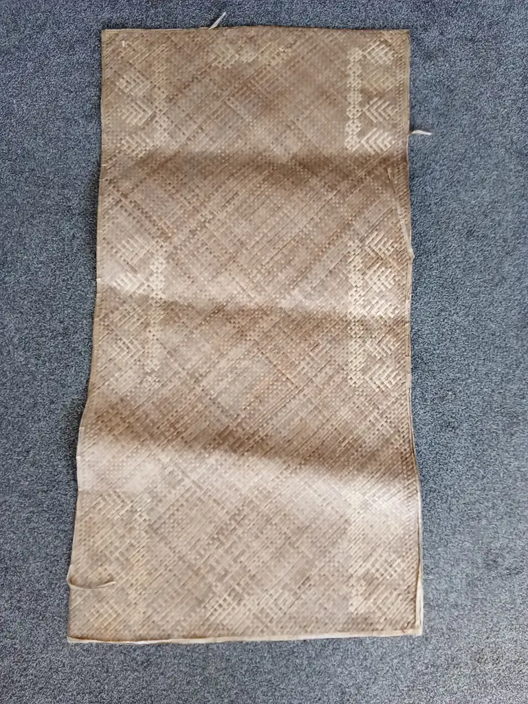 LARGE TRADITIONAL TONGAN HAND WOVEN CEREMONIAL FALA (FLOOR MAT) LIKELY MADE FROM PANDANUS LEAVES Image 1++