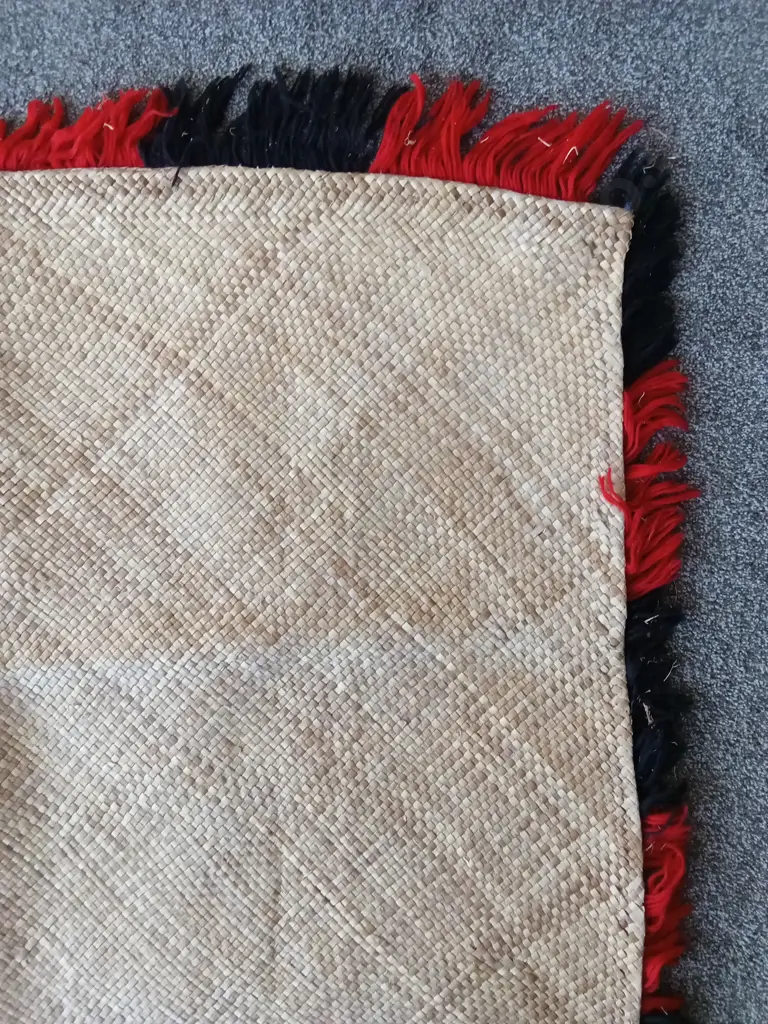 LARGE TRADITIONAL TONGAN HAND WOVEN CEREMONIAL FALA (FLOOR MAT) WITH DECORATIVE FRINGE LIKELY MADE FROM PANDANUS LEAVES Image 1++