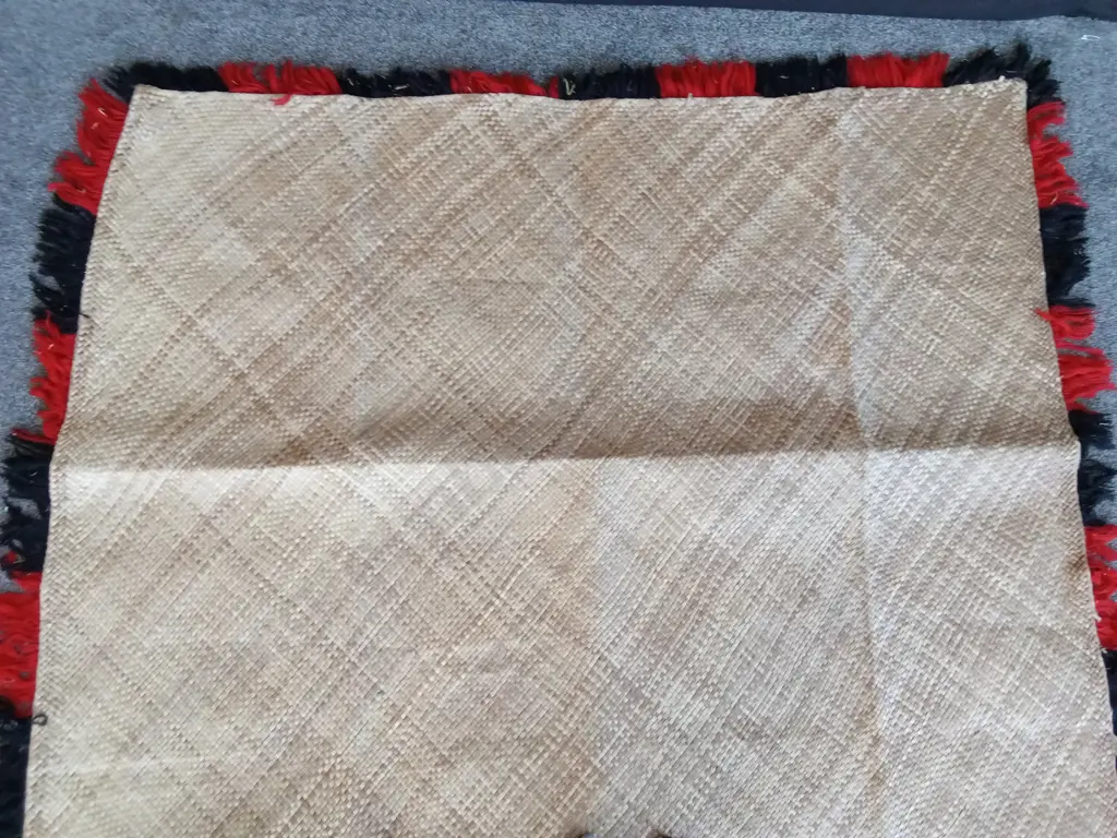 LARGE TRADITIONAL TONGAN HAND WOVEN CEREMONIAL FALA (FLOOR MAT) WITH DECORATIVE FRINGE LIKELY MADE FROM PANDANUS LEAVES Image 1++