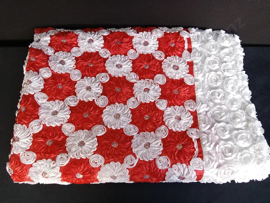 TONGAN COFFIN INTERIOR LINING FABRIC RED AND WHITE FLOWER PATTERN, 260CM X 180CM Image 1++