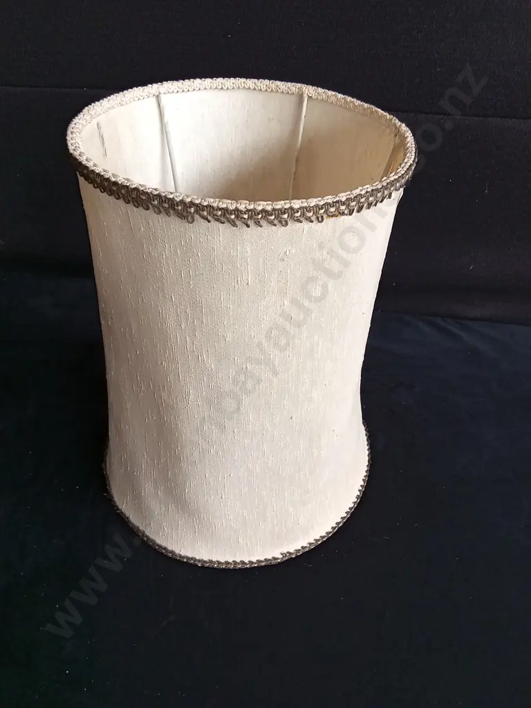 VINTAGE DRUM LAMP SHADE CREAM COLOUR H 36CM C 25CM Image 1++
