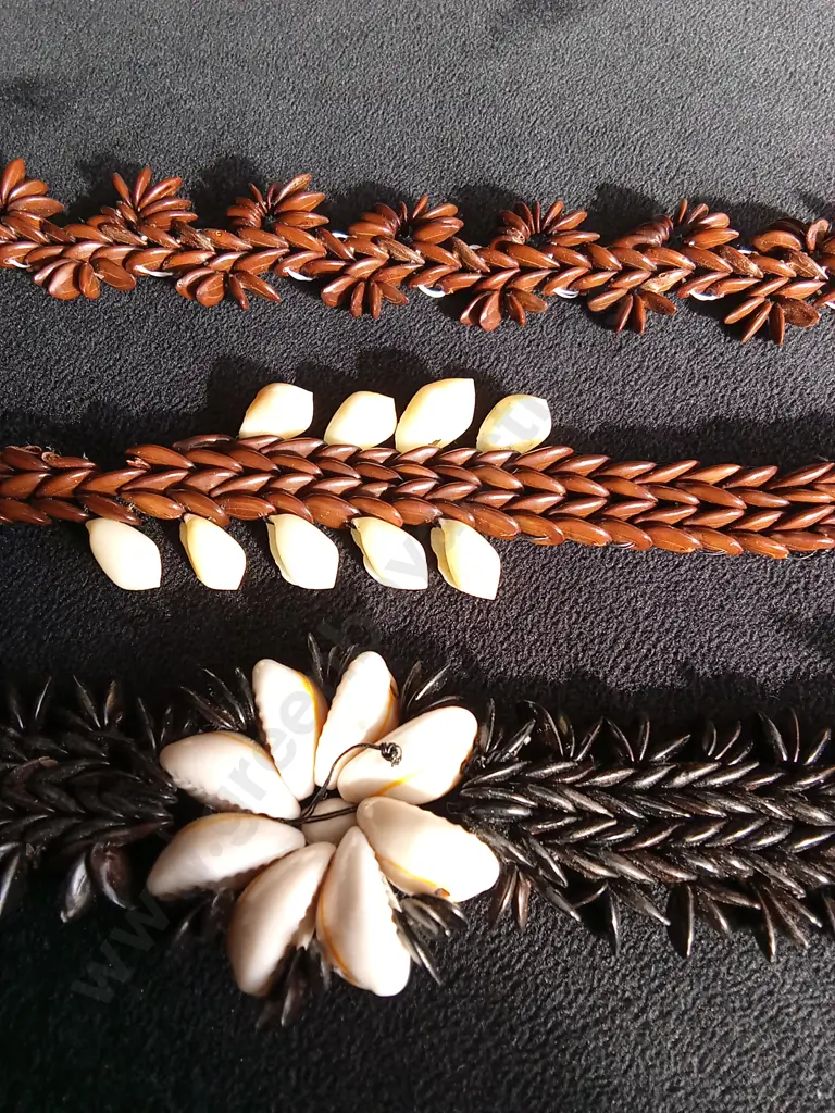 3 TRADITIONAL TONGAN HAND MADE BRACLETS MADE FROM SEEDS AND SHELLS Image 1++