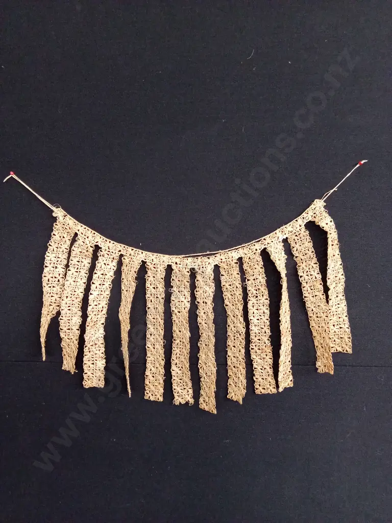 TRADITIONAL TONGAN KIEKIE FINELY WOVEN CEREMONIAL GARMENT Image 1++