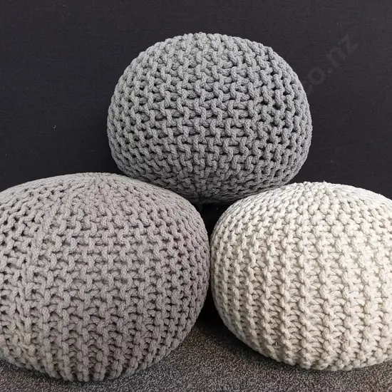 3 NEUTRAL TONED CHUNKY KNIT POUF OTTOMANS, H APPROX 34 CM