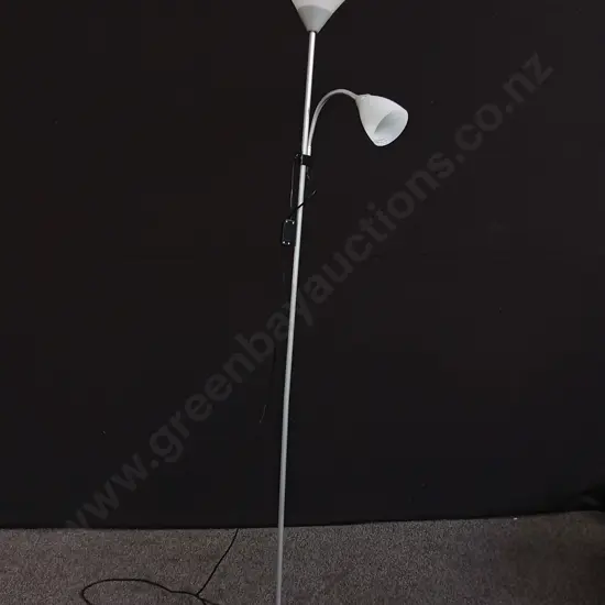FLOOR LAMP H1.8M UNTESTED