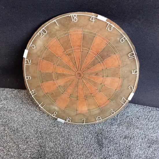 VINTAGE DART BOARD