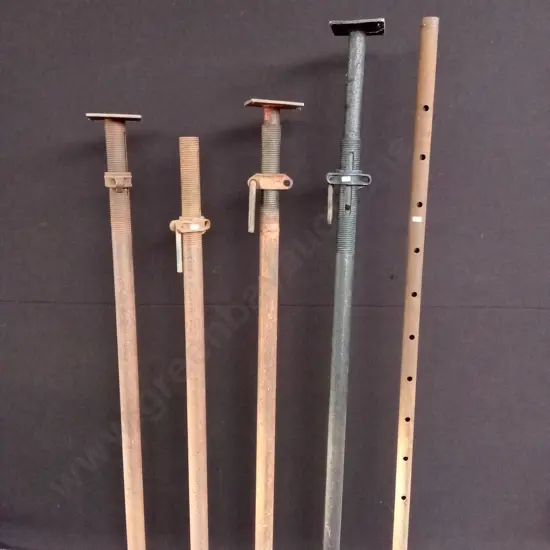 5 ACROW PROPS, 3 COMPLETE. TALLEST 1.95M HIGH