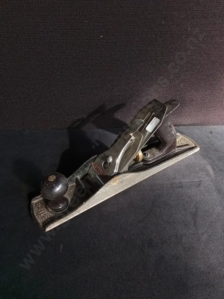 VINTAGE STANLEY NO. 4 SMOOTHING BENCH PLANE Image 1++
