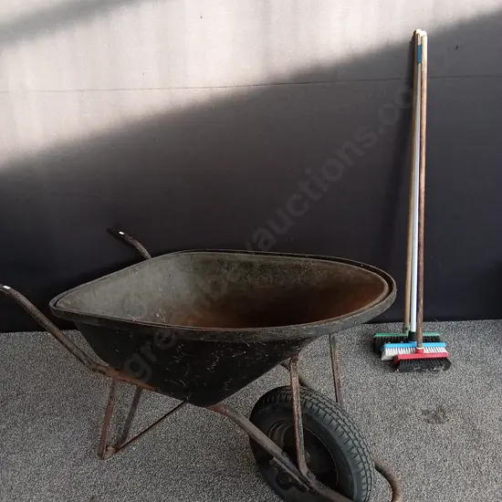 WHEEL BARROW WITH BROOMS (DAMAGED PICTURE PLEASE SEE) BUCKET IS 1M LONG