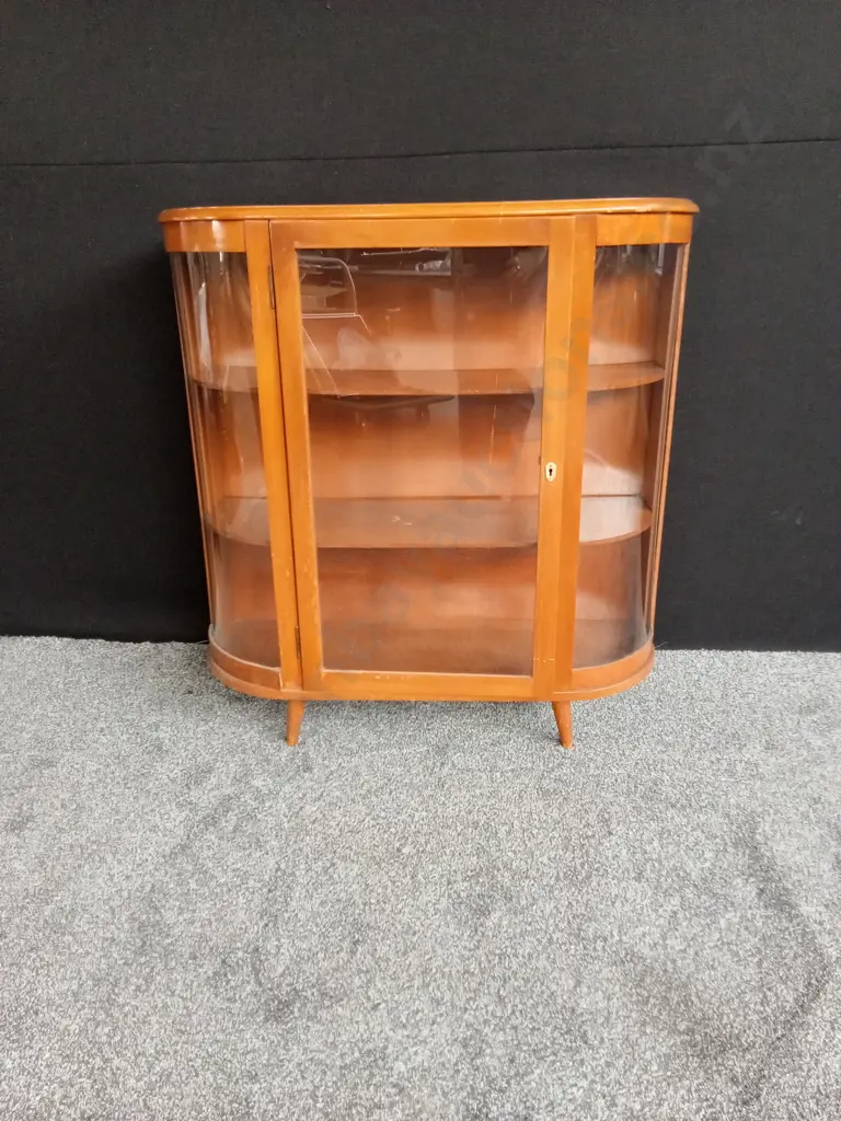 MID-CENTURY DISPLAY CABINET Image 1++