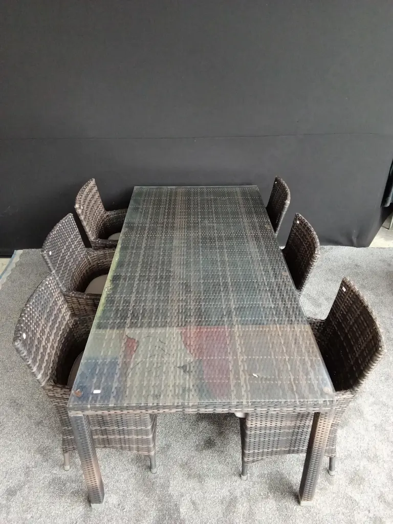 AMALIFI OUTDDOR TABLE AND 6 CUSHIONED CHAIRS TABLE 75CM H X 1M W X 2.1 M L Image 1++