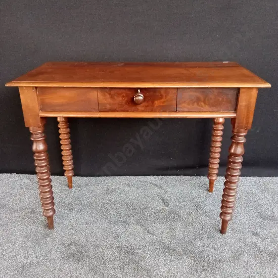 ANTIQUE SIDE TABLE - BARLEY TWIST TURNED LEGS, SINGLE DRAWER TRADITIONAL VICTORIAN / EDWARDIAN STYLE SOLID TIMBER