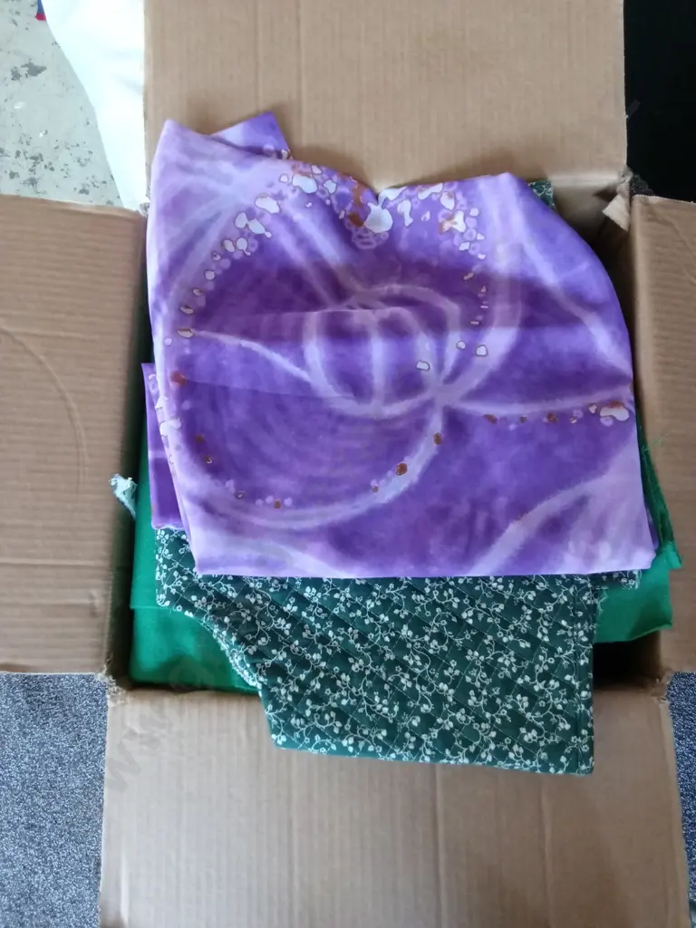 LARGE BOX OF ASSORTED MATERIAL Image 1++