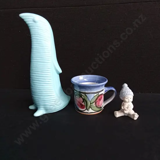 VINTAGE CERAMIC MUG, MORENA PORCELAIN BABY FIGURINE, AND CERAMIC SCULPTURE, TALLEST H 27 CM