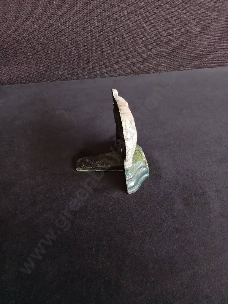 2 PIECES DECORATIVE PIG FIGURINES, CELADON JADE SCULPTURE, AND VINTAGE CAST IRON DOORSTOP, WIDEST W 14.5 CM Image 1++