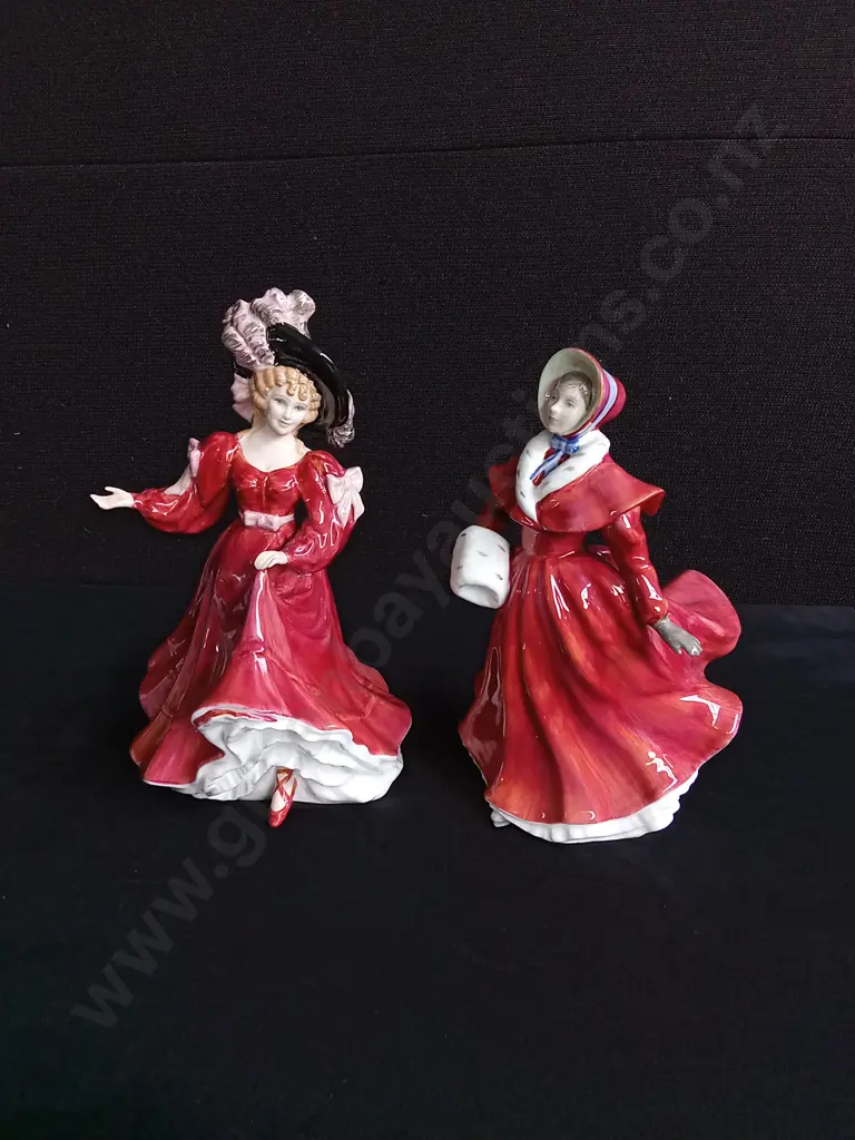 PAIR OF VINTAGE ROYAL DOULTON PORCELAIN FIGURES, "PATRICIA" 1993, AND "THE SKATER" 1992, TALLEST H 22.5 CM Image 1++