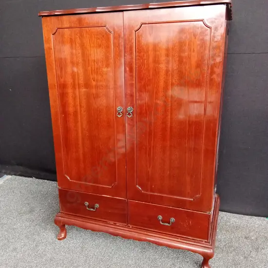 CHERRY WOOD CABINET FEATURING TWO PANEL DOORS AND BOTTOM DRAWS, H 27CM X W 89CM X D 58CM