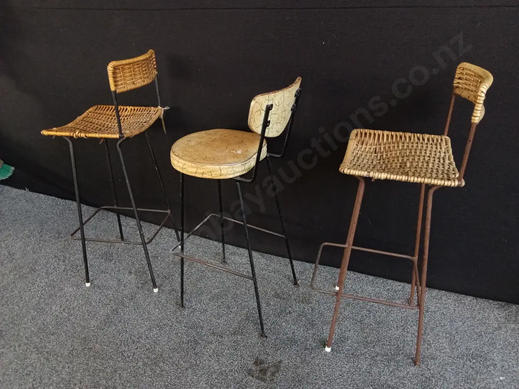 PAIR OF BARSTOOL CHAIRS FEATURING WOVEN SEAT AND BACKREST, AND ONE CUSHIONED STOOL, HEIGHT 93CM Image 1++