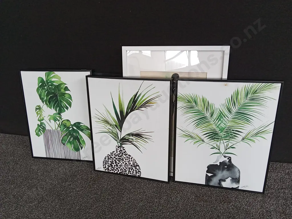 5 FRAMED PRINTS, INCLUDING SET OF 3 SUMMER THORNTON CANVAS PRINTS, TALLEST H 63 CM Image 1++