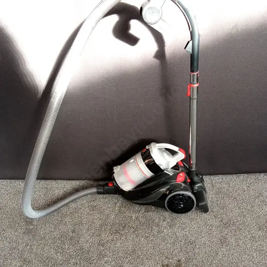 HOOVER VACUUM (WORKING)