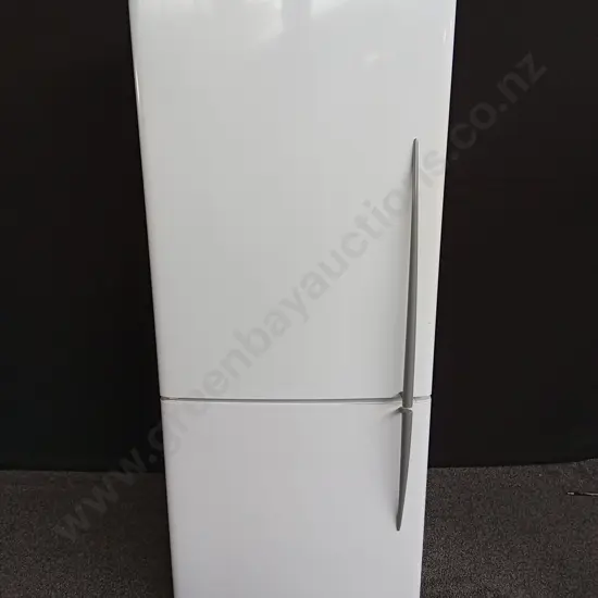 FISHER&PAYKEL FRIDGE AND FREEZER