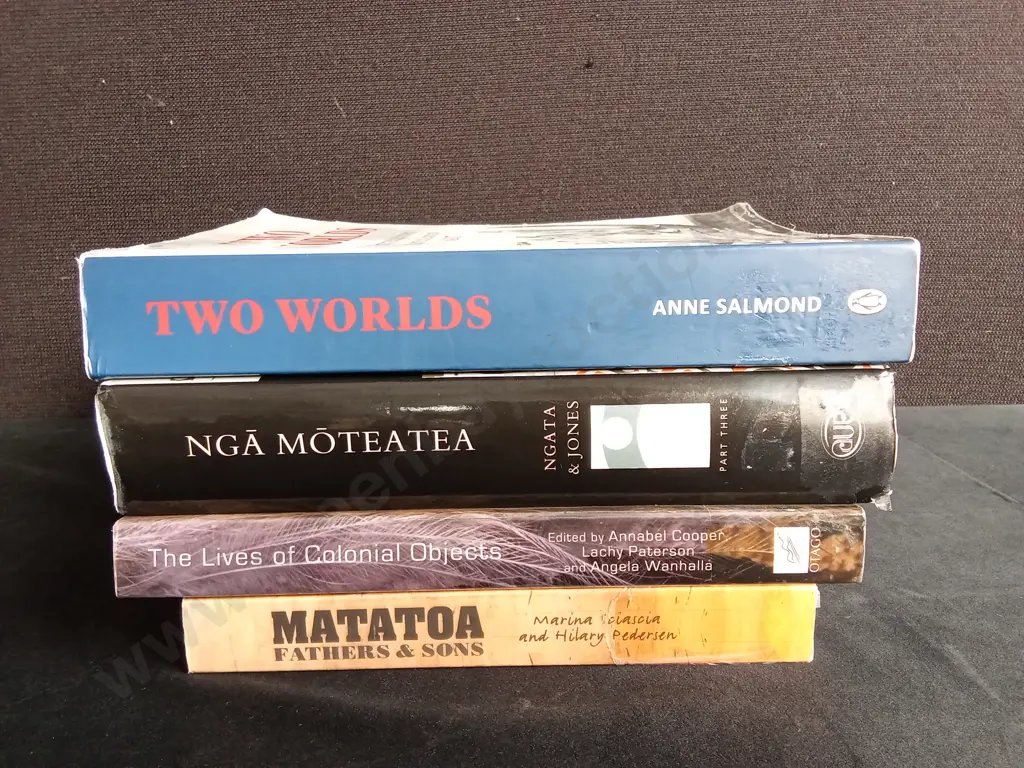 NEW ZEALAND HISTORY & MĀORI CULTURE BOOK COLLECTION X 4 Image 1++