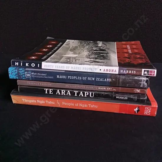 5 BOOKS ON MĀORI HISTORY