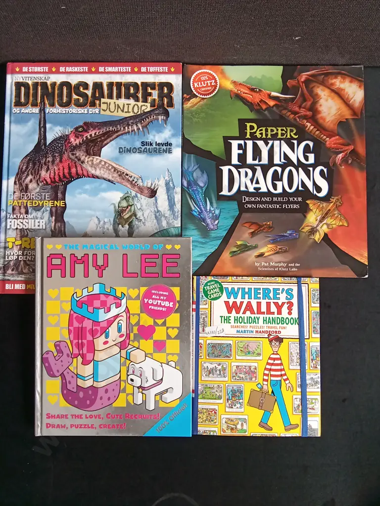 4 CHILDREN'S BOOKS Image 1++