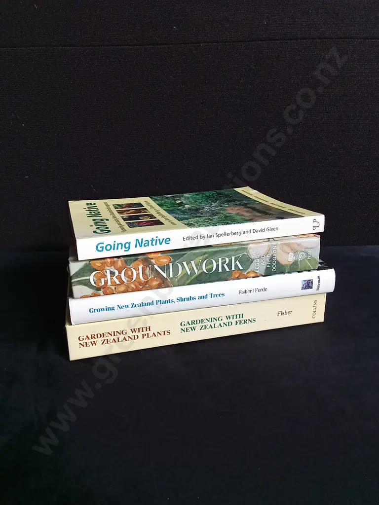 4 BOOKS ON GARDENING Image 1++
