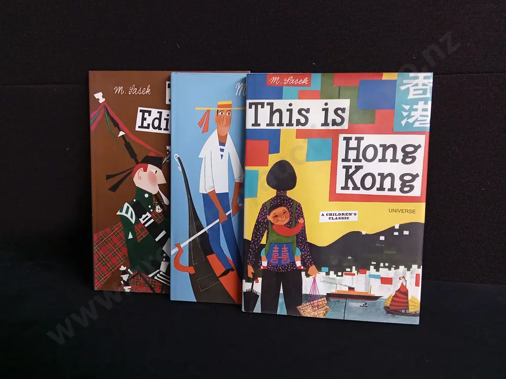 3 "THIS IS" CHILDREN'S TRAVEL SERIES ILLUSTRATED BOOKS Image 1++